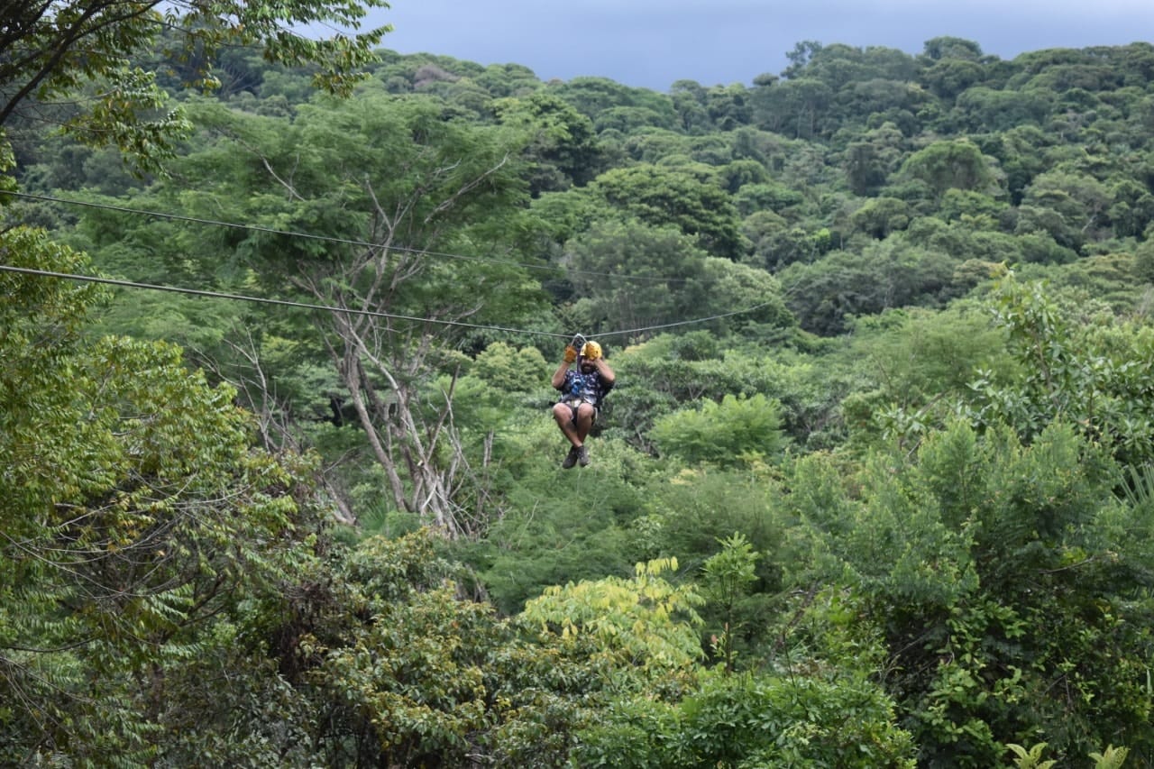 ziplining in Manuel Antonio