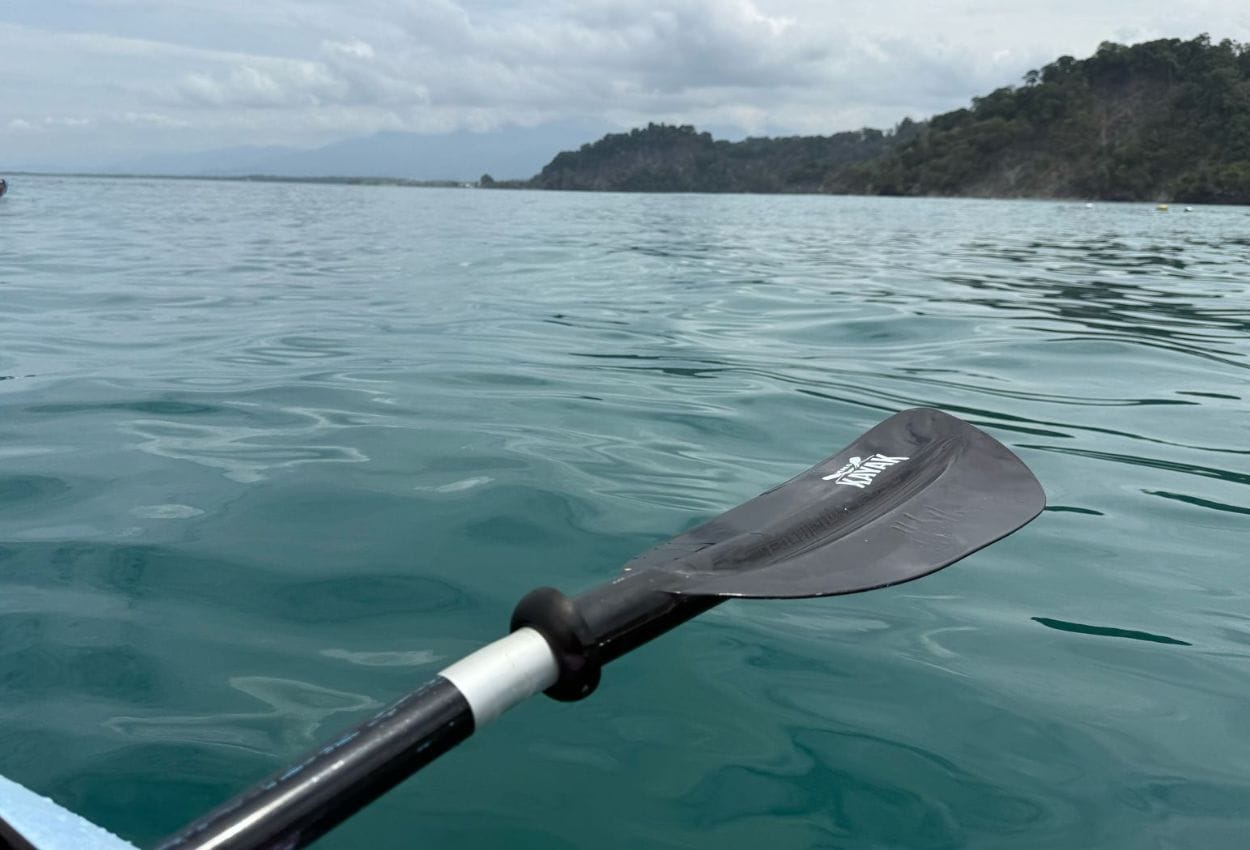 Sea kayaking in Manuel Antonio