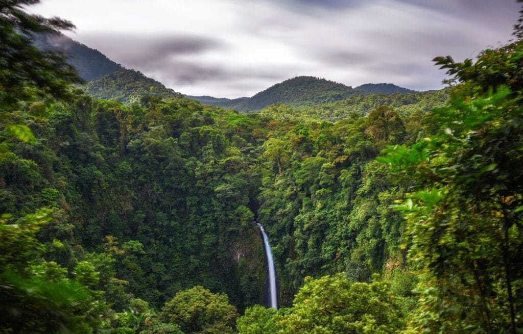 Costa Rica April 2025 News